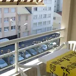 Avec Garage A 2 Min De La Plage, Balcon, Wifi, Proche Commerces - Fr-1-197-188 莱萨布勒-多洛讷
