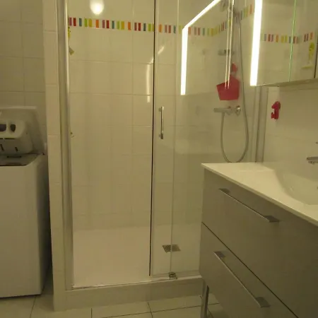 아파트 Avec Garage A 2 Min De La Plage, Balcon, Wifi, Proche Commerces - Fr-1-197-188