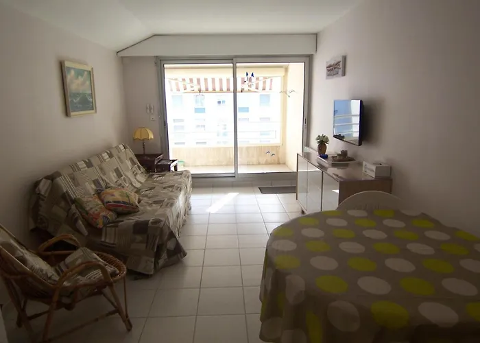 Avec Garage A 2 Min De La Plage, Balcon, Wifi, Proche Commerces - Fr-1-197-188 * 莱萨布勒-多洛讷